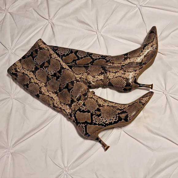 KENNETH COLE NEW YORK SNAKE BOOTS – SZ 7 – NWT - Picture 8 of 8